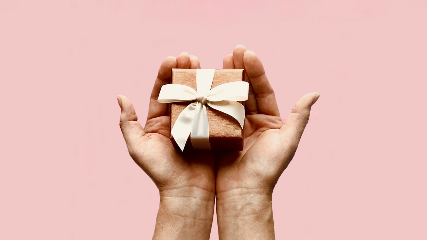 categories.gifts-perks background image